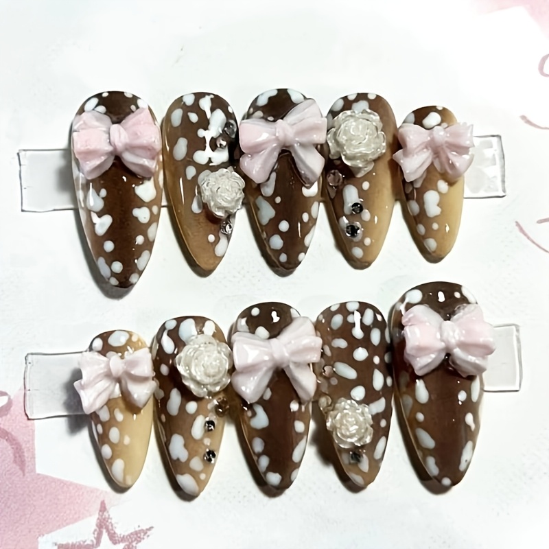 10個入り アーモンド型 プレスオンネイル、ミルクコーヒー色 - Nail Art Press On のレビューと価格